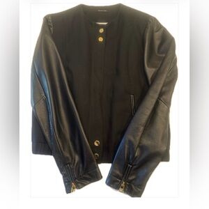 Cotton/flax/leather massimo Dutti jacket with gold button. Size medium